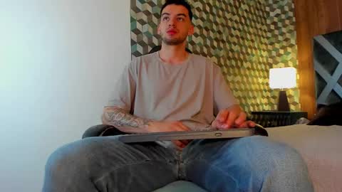 Snapshot of michael_magno chatting on 25, 2, 2025 Michael Stevens online show from 25, 2, 2025