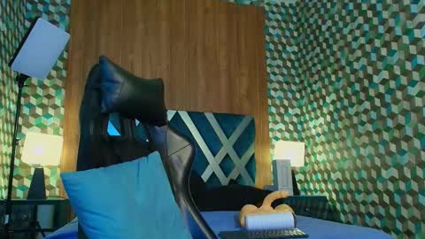 Snapshot of michael_magno chatting on 28, 10, 2025 Michael Stevens online show from 28, 10, 2025