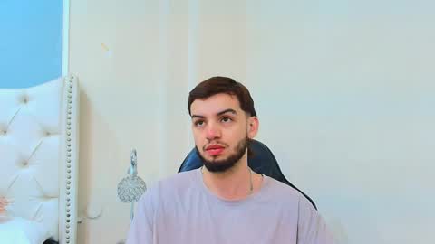 Snapshot of michael_magno chatting on 17, 11, 2025 Michael Stevens online show from 17, 11, 2025