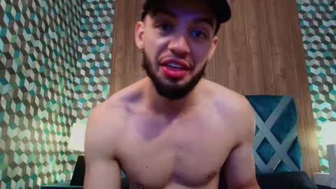 Snapshot of michael_magno chatting on 18, 11, 2025 Michael Stevens online show from 18, 11, 2025