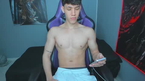 Michael online show from 25, 10, 2025