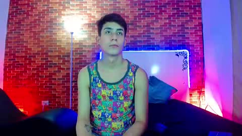 Snapshot of michael_twinkk chatting on 6, 10, 2025 MICHAEL online show from 6, 10, 2025