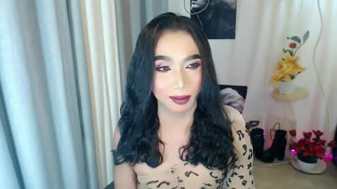 michaelagoddess online show from 5, 5, 2026