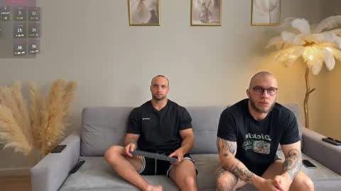 michaelbradley_for_u online show from 5, 8, 2026