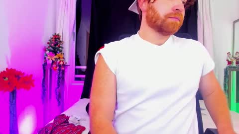 Michael  Contenido explcito online show from 3, 1, 2025