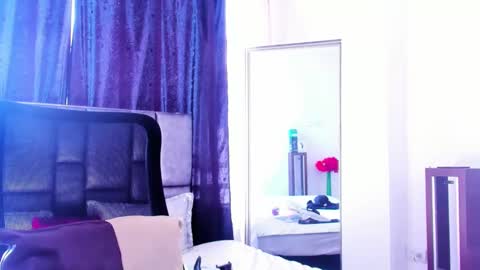 Michael  Contenido explcito online show from 22, 1, 2025