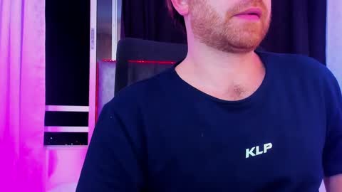 Michael  Contenido explcito online show from 3, 2, 2025