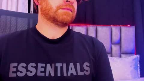 Michael  Contenido explcito online show from 10, 2, 2025