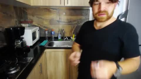 Michael  Contenido explcito online show from 8, 3, 2025