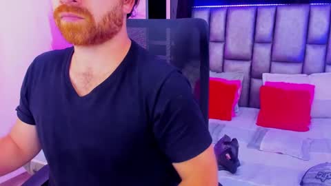 Michael  Contenido explcito online show from 9, 3, 2025