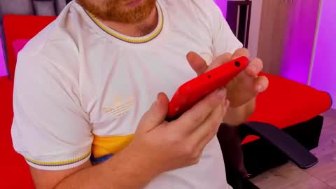 Michael  Contenido explcito online show from 9, 9, 2025