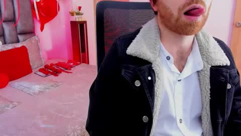 Michael  Contenido explcito online show from 21, 9, 2025