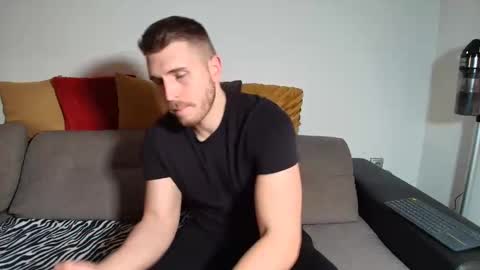 Snapshot of michaelos11 chatting on 18, 3, 2026 michaelos11 online show from 18, 3, 2026