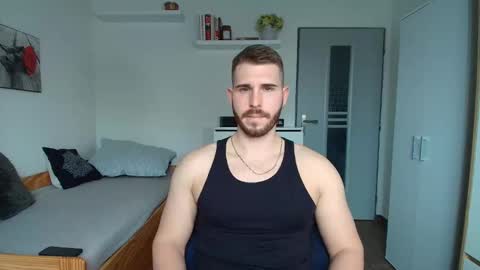 Snapshot of michaelos11 chatting on 28, 3, 2026 michaelos11 online show from 28, 3, 2026