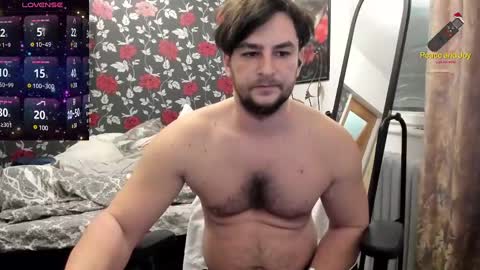 Snapshot of michaelragnar90 chatting on 15, 1, 2025 michaelragnar90 online show from 15, 1, 2025