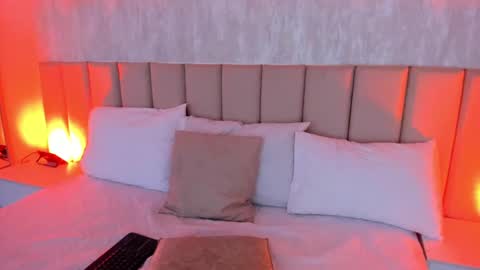 Snapshot of michaelwalkerr chatting on 31, 12, 2024 Michael Walkerr online show from 31, 12, 2024