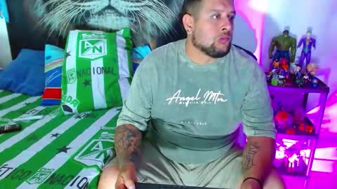 michell_myers online show from 16, 12, 2025