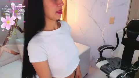 Snapshot of michell_tp chatting on 25, 5, 2026 Michell online show from 25, 5, 2026