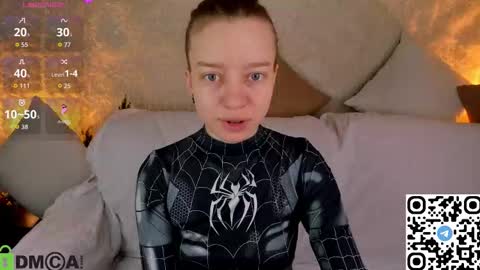 Snapshot of michelle_blond chatting on 6, 1, 2026 michelle_blond online show from 6, 1, 2026