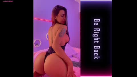 michelle_madson_ online show from 5, 2, 2025