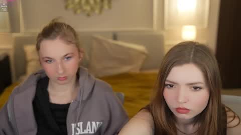 Snapshot of michelleinlove4u chatting on 28, 2, 2025 Michelle online show from 28, 2, 2025