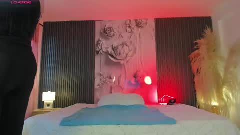 michellepreston_ online show from 22, 6, 2026