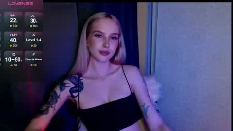 Snapshot of michellevelour chatting on 17, 6, 2026 Michelle online show from 17, 6, 2026