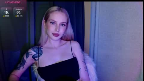 Snapshot of michellevelour chatting on 2, 7, 2026 Michelle online show from 2, 7, 2026