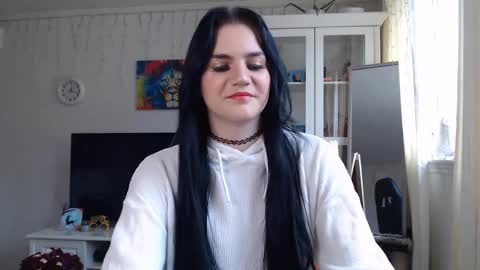 Snapshot of michellfallert chatting on 18, 3, 2026 Jenny online show from 18, 3, 2026