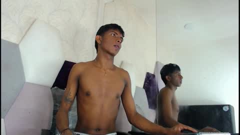 Mick storm online show from 6, 11, 2025