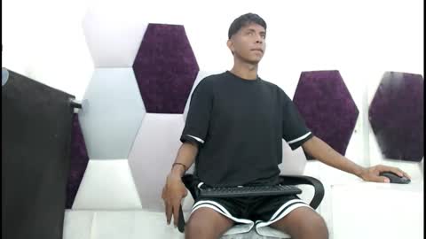 Mick storm online show from 23, 11, 2025