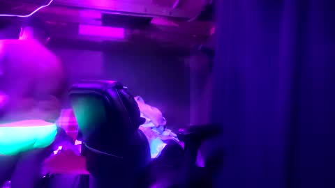 Snapshot of mickdollz chatting on 29, 10, 2025 mickdollz online show from 29, 10, 2025