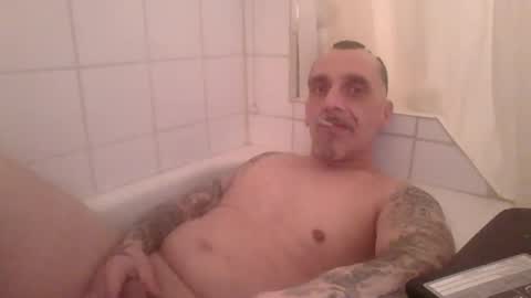 Snapshot of middle123456783939 chatting on 11, 1, 2026 middle123456783939 online show from 11, 1, 2026