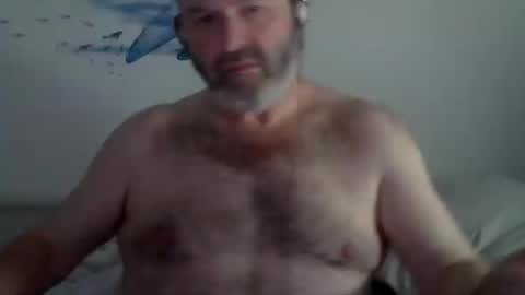 Snapshot of midhir chatting on 10, 2, 2025 kike online show from 10, 2, 2025