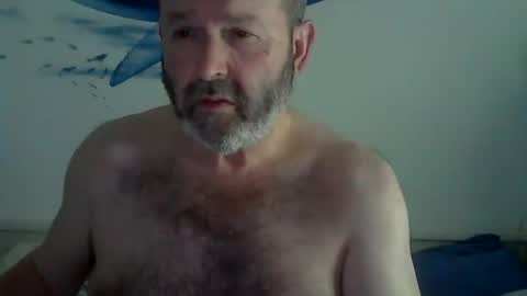 Snapshot of midhir chatting on 11, 2, 2025 kike online show from 11, 2, 2025