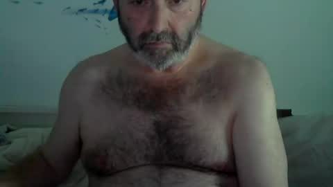 Snapshot of midhir chatting on 14, 2, 2025 kike online show from 14, 2, 2025