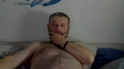 Snapshot of midhir chatting on 23, 2, 2025 kike online show from 23, 2, 2025