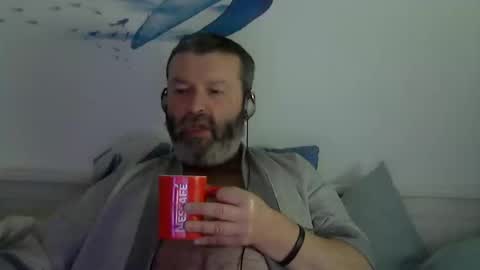 Snapshot of midhir chatting on 2, 3, 2025 kike online show from 2, 3, 2025