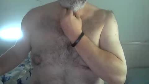 Snapshot of midhir chatting on 20, 9, 2025 kike online show from 20, 9, 2025