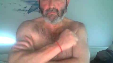 Snapshot of midhir chatting on 18, 12, 2025 kike online show from 18, 12, 2025