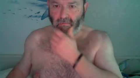 Snapshot of midhir chatting on 20, 12, 2025 kike online show from 20, 12, 2025