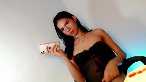 Snapshot of midnight_mystique18 chatting on 7, 3, 2026 midnight_mystique18 online show from 7, 3, 2026