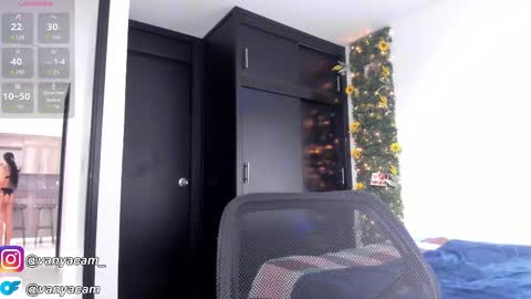 Snapshot of midnight_vk chatting on 6, 1, 2026 VanyaKlaus online show from 6, 1, 2026