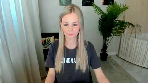 midnighteaura online show from 6, 5, 2026