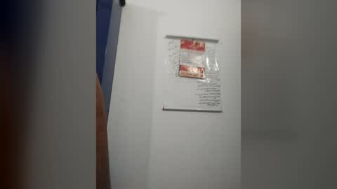 MidnightFlirtX online show from 22, 4, 2026