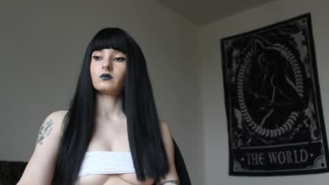 midnightsiren online show from 9, 5, 2026