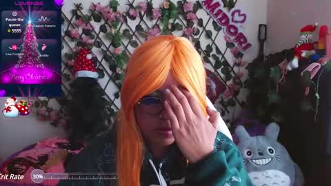 Midori 7u7 online show from 10, 12, 2024