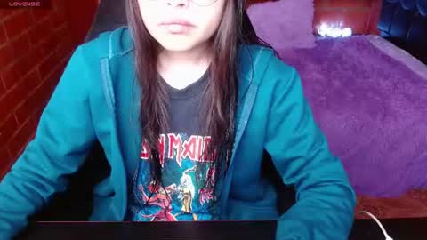 Midori 7u7 online show from 14, 6, 2026