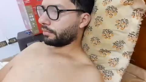 Snapshot of midoumas1 chatting on 15, 9, 2025 Sam online show from 15, 9, 2025