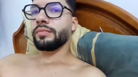 Snapshot of midoumas1 chatting on 27, 9, 2025 Sam online show from 27, 9, 2025